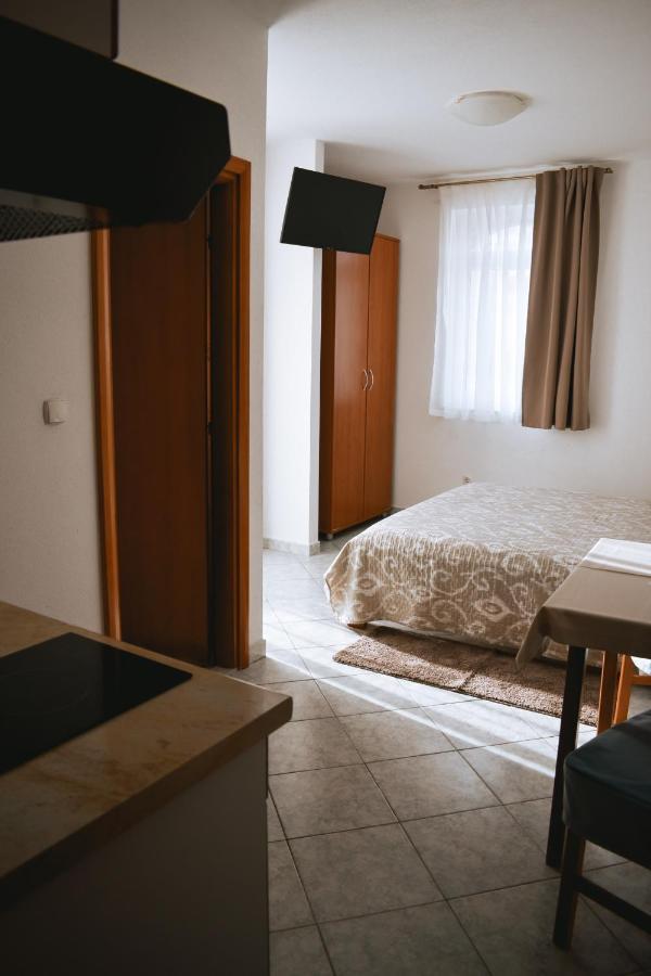 Apartamento Garden House Vodice Exterior foto