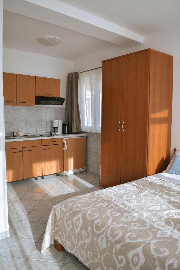 Apartamento Garden House Vodice Exterior foto
